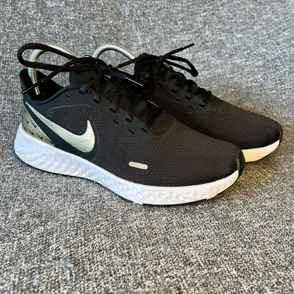 Nike Revolution 5 Black Metallic Gold CV0158-001 Womens Size 8 Running Sneakers